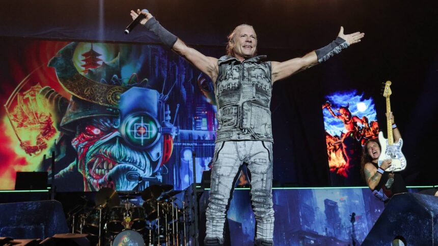 Iron Maiden em 2023 no Power Trip. Crédito: Kevin Mazur/Getty Images for Power Trip