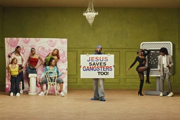 Kendrick Lamar em “Squabble Up”, dirigido por Calmatic