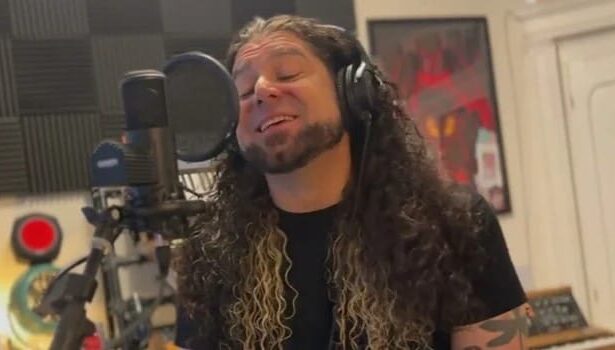 Claudio Sanchez. Crédito: Youtube