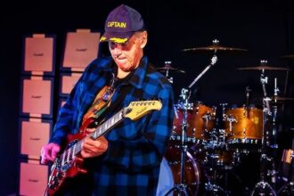 Mike Piñera. Foto: Reprodução Youtube.