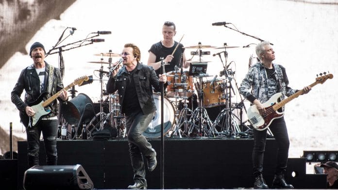 U2 volta ao estúdio com Larry Mullen Jr. e explora novos sons “sci-fi Irish folk” com Brian Eno