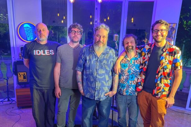 Foto: Estranhos Românticos. Crédito: Divulgação.