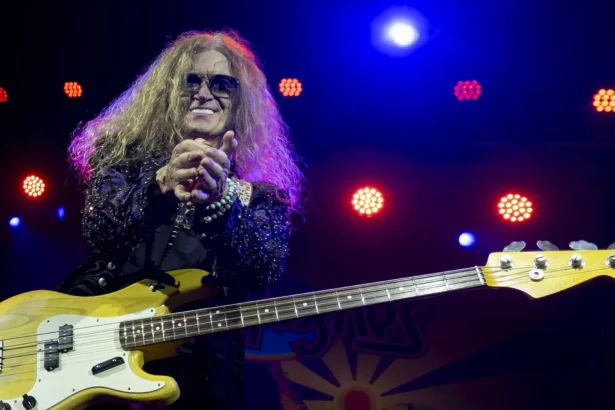 Foto: Glenn Hughes. Crédito: Neil Lupin/WENN.