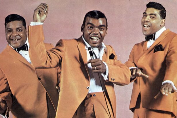 Os Isley Brothers em 1962. Foto: Reprodução.