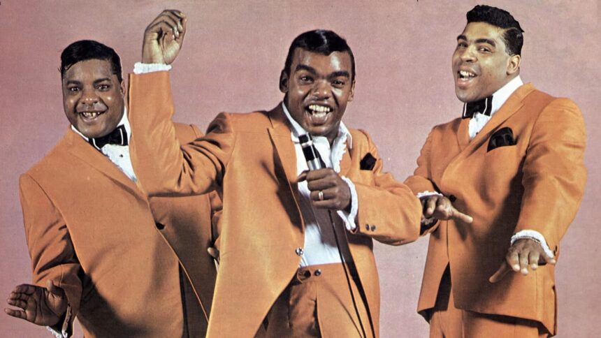 Os Isley Brothers em 1962. Foto: Reprodução.