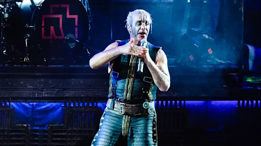 Foto: Till Lindemann. Crédito: Eric Brisson.