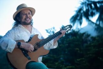 Geraldo Azevedo, foto single Estou Em Paz. Foto: Letycia Miller / Divulgação.