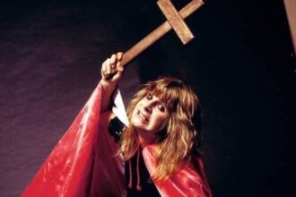 Foto: Ozzy Osbourne. Crédito: Fin Costello.