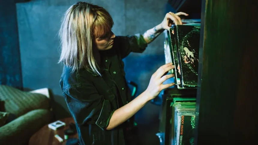 Discos que completam 30 anos em 2025. Crédito: Pexels.