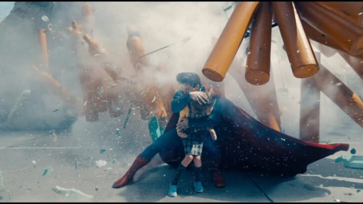 Superman. Crédito: Frame do trailer / Warner / Divulgação.