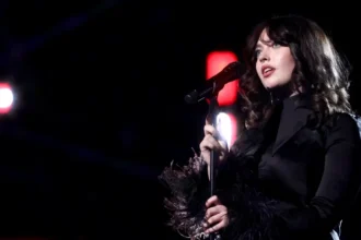 Foto: Violet Grohl. Crédito: Emma Mcintyre/Getty Images.