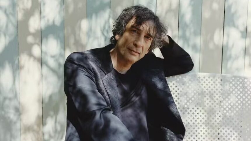 O autor Neil Gaiman em Los Angeles, em 2019 — Foto: Rozette Rago/The New York Times