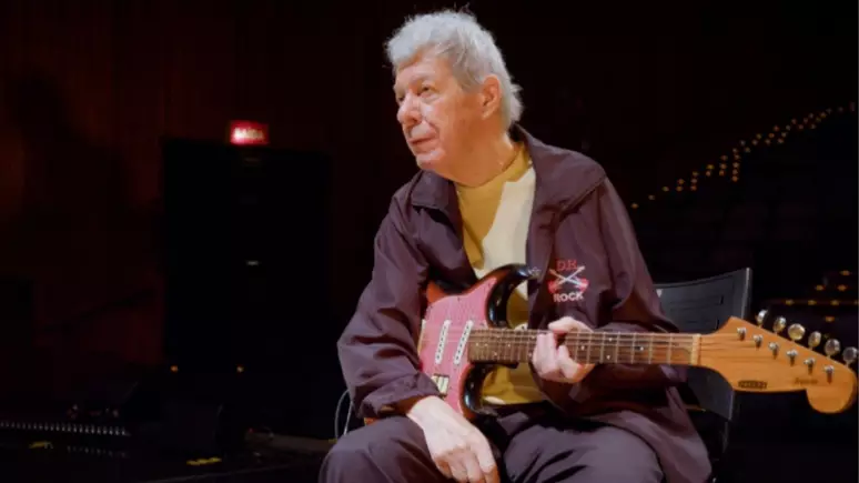 Foto: Tony Campello, um dos músicos entrevistados no documentário ( Divulgação) / Rolling Stone Brasil