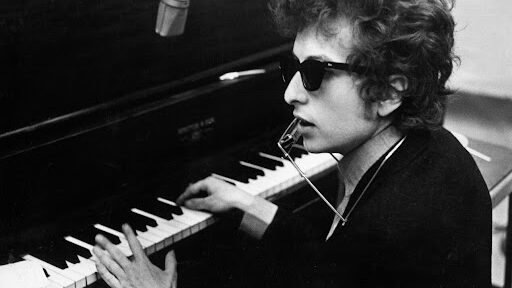 A interpretação de Bob Dylan sobre “Masters of War” e os equívocos ao redor de sua obra