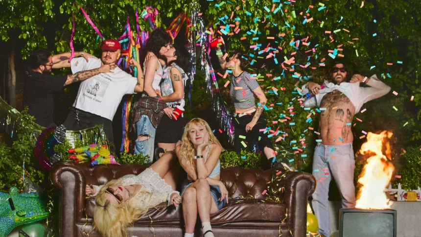 Lambrini Girls / Who Let The Dogs Out. Foto: Divulgação.