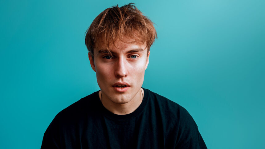 Foto: Sam Fender. Crédito: Maximilian König.