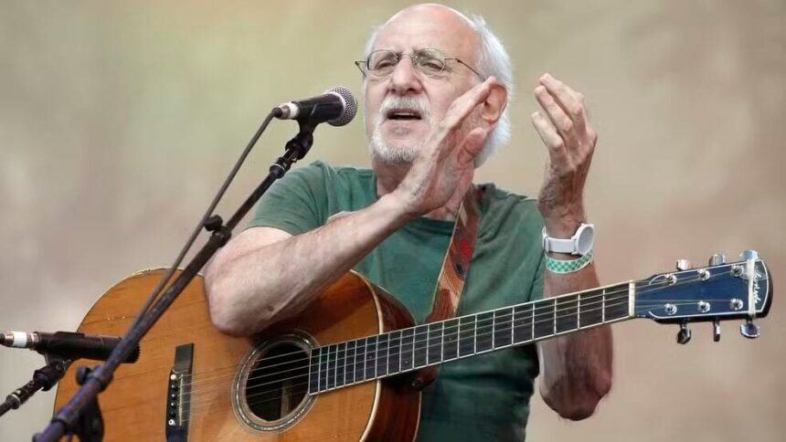 Peter Yarrow durante evento em Nova York, em 2014 — Foto: AP Photo/Kathy Willens / G1