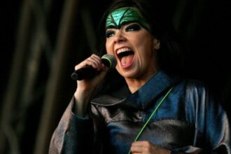 Foto: Björk. Crédito: Paul Kane/Getty Images.