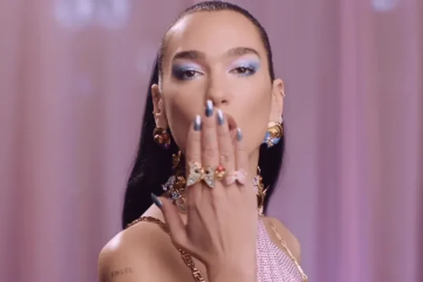 Dua Lipa. Foto: Reprodução Instagram.