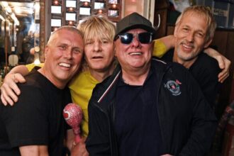 Foto: Mantra of the Cosmos. Crédito: Dave Benett/Getty Images.