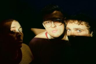 Foto: Divulgação Mould. Crédito: Sal Redpath.