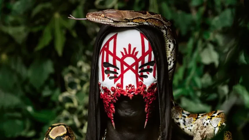 Foto: Sleep Token. Crédito: Andy Ford.