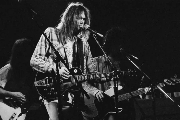 Foto: Neil Young. Crédito: Erica Echenberg / Redferns.