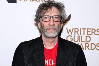 Foto: Neil Gaiman. Crédito: Jamie McCarthy/Getty Images.