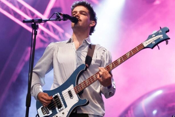 Foto: Black Midi Cameron Picton. Crédito: Burak Cingi Getty Images.