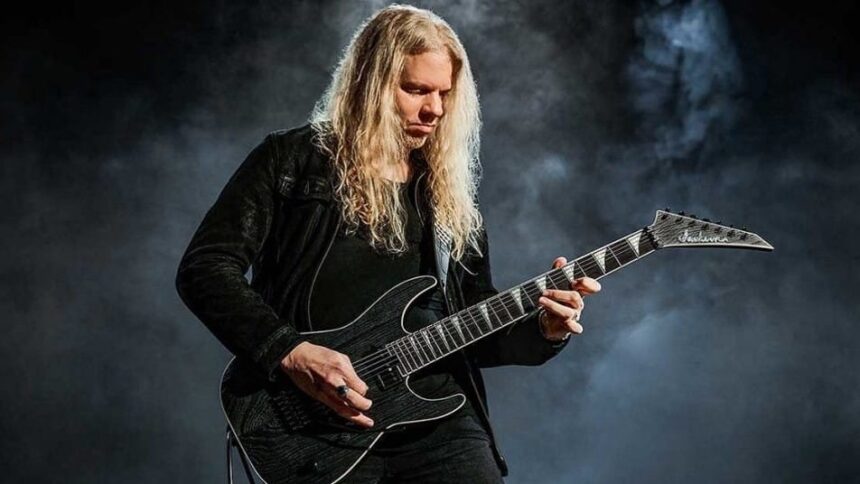 Foto: Jeff Loomis. Crédito: Jackson Guitars.