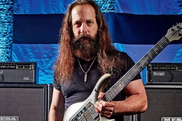 Foto: John Petrucci Dream Theater. Crédito: Divulgação.