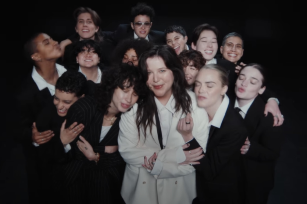 Foto: Lucy Dacus. Crédito: Vídeo clipe Best Guess.