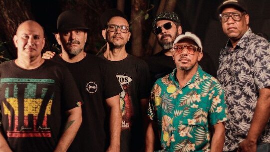 Nação Zumbi traz para Porto Alegre show dos 30 anos de “Da Lama ao Caos”