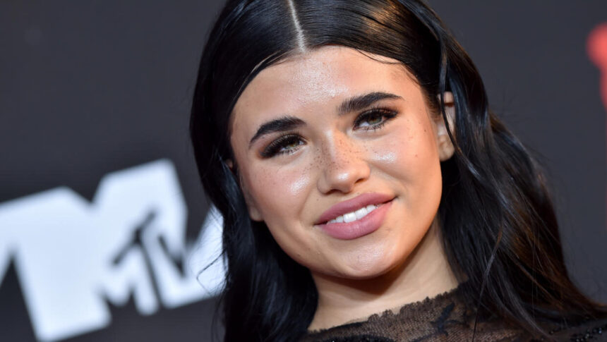 Foto: Nessa Barrett. Crédito: Getty Images.