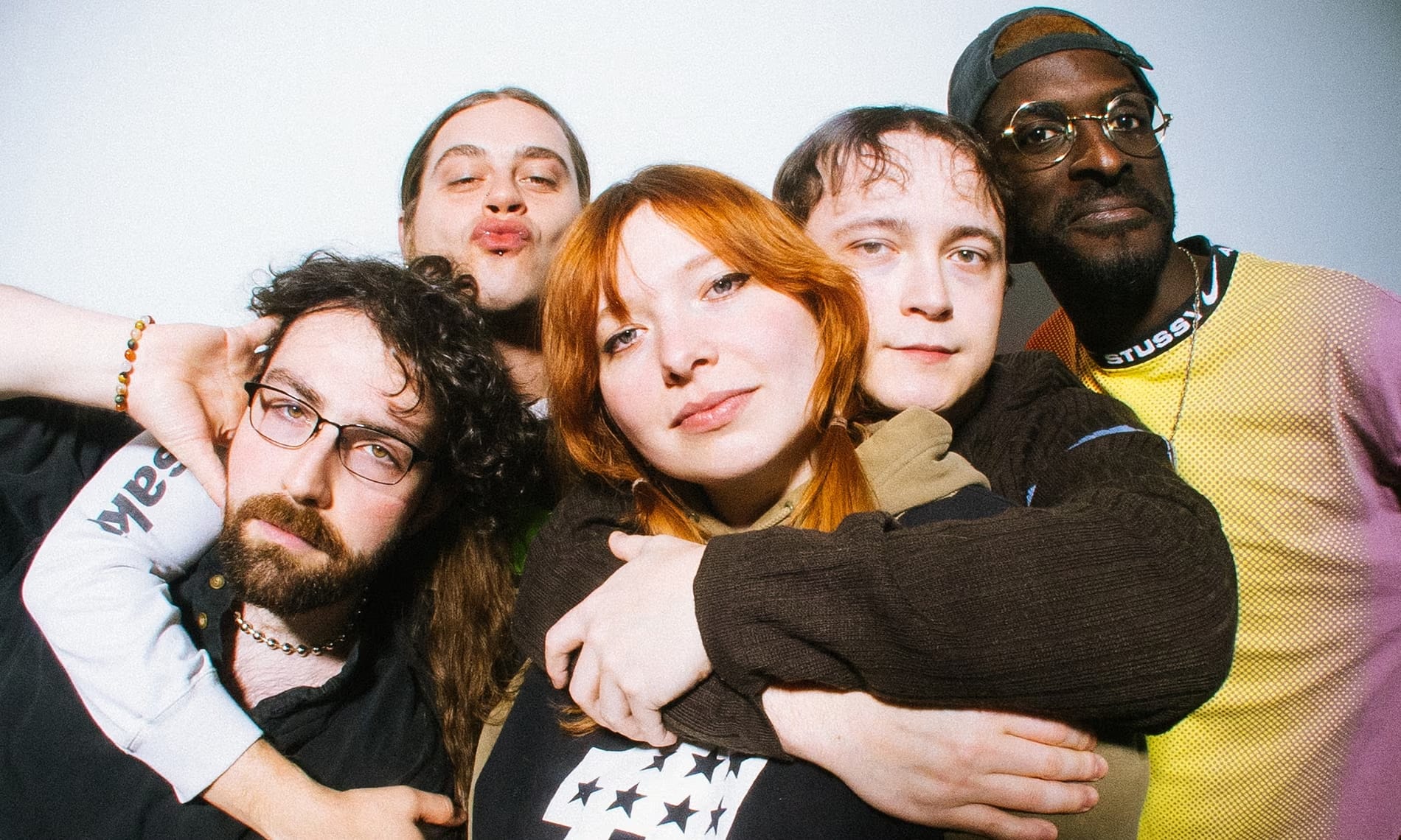 Wishy anuncia novo EP e apresenta faixa “Fly” em vídeo autoral