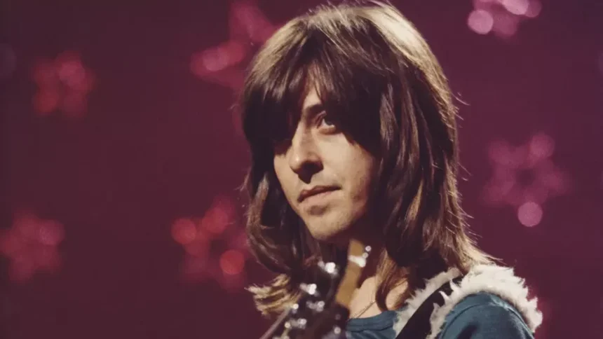 Foto: Joey Molland / Badfinger. Crédito: Michael Putland / Getty Images.