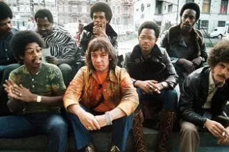 Foto: Eric Burdon and War. Crédito: Retna.