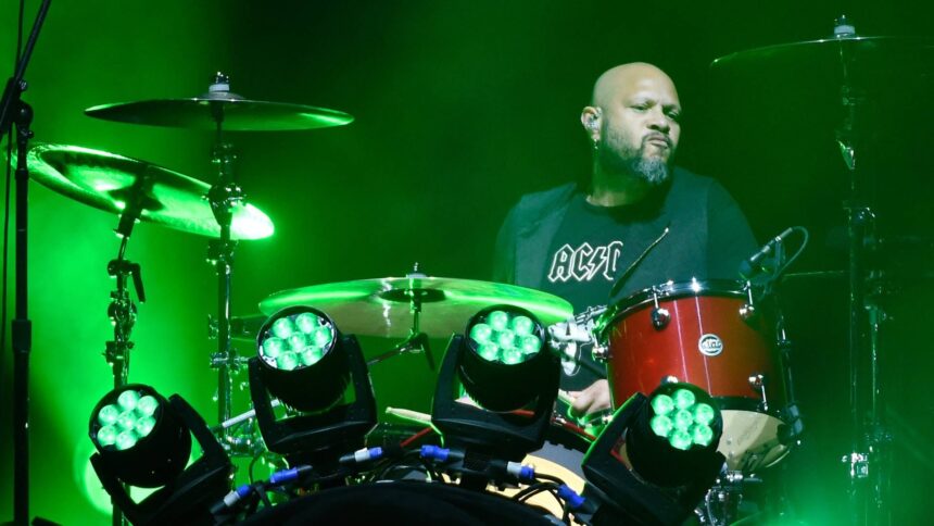 Frank Ferrer/Guns N' Roses 2016. Crédito: Kevin Mazur/Getty Images/Coachella.