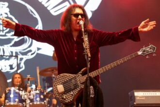 Foto: Gene Simmons. Crédito: Elsie Roymans / Getty Images.