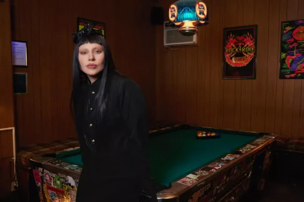 Lady Gaga 2025. Crédito: The Zane Lowe Show / Apple Music.