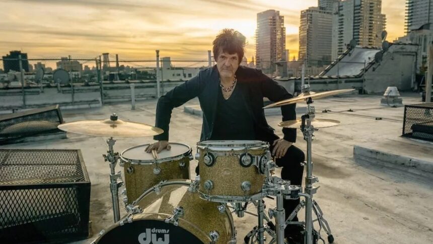 Clem Burke/Blondie. Crédito: Philip Sansom/PHIX.