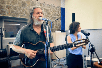 Foto: Fauzi Beydoun e Mystic Aura. Crédito: Divulgação.