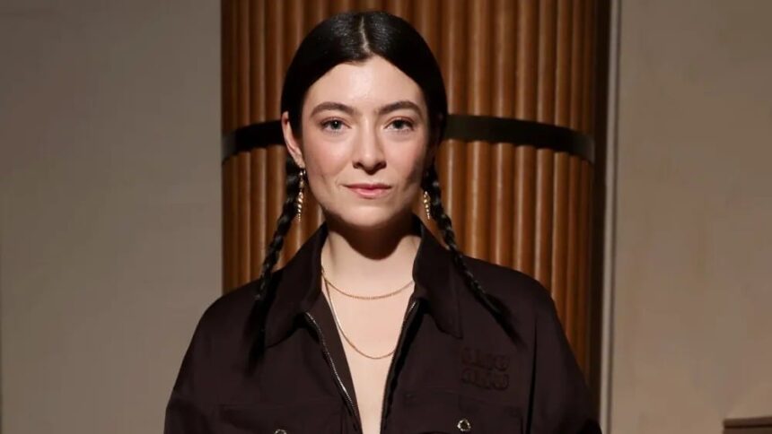 Lorde. Crédito: Miu Miu/Getty Images.