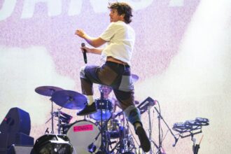 Turnstile. Crédito: Jenn Five.