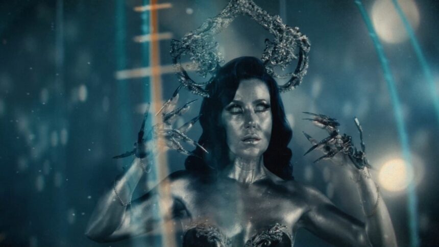 Arch Enemy / A Million Suns. Crédito: Reprodução / Youtube.