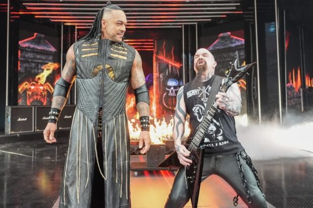 Foto: Damian Priest e Kerry King. Crédito: Craig Melvin/WWE via Getty Images.