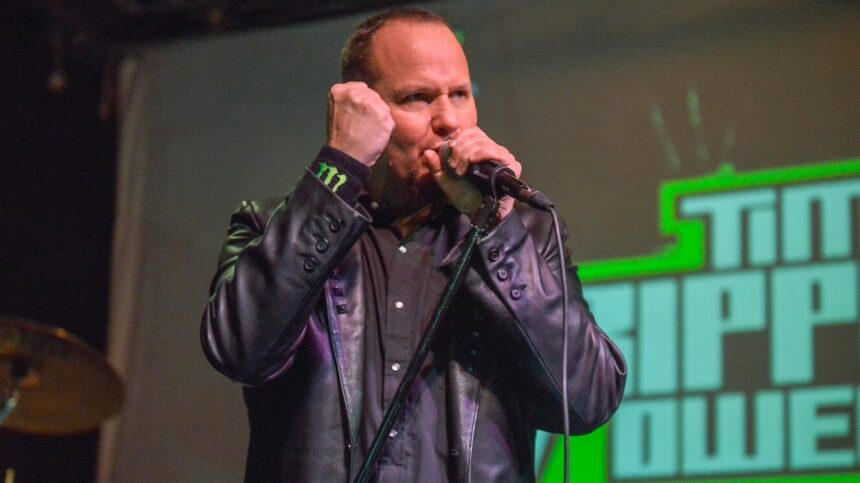 Foto: Tim Ripper Owens. Crédito: Ricardo Ferreira.