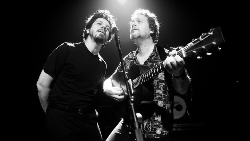 Foto: Vanguart. Crédito: Mau Saldanha.