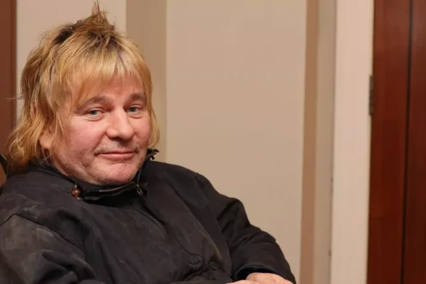 Zak Starkey. Crédito: Colin Lane.