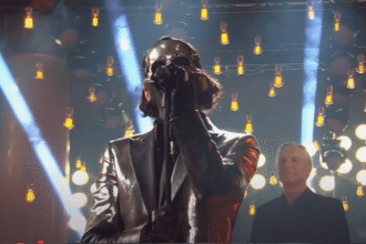 Ghost/Queen. Crédit: Reprodução Youtube.